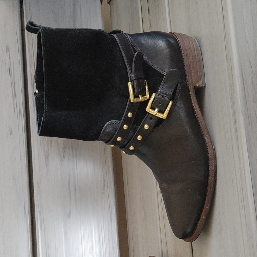 Coach Lilliana Black Leather booties 6.5